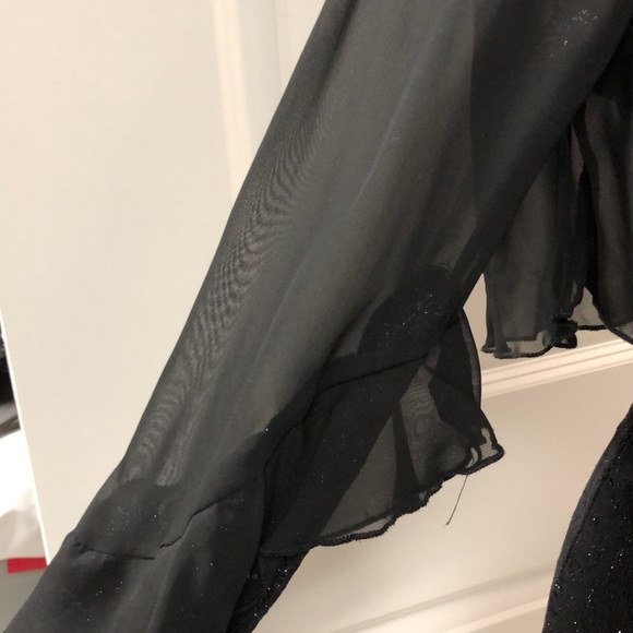 Buckle BKE boutique black lace long sleeve top - Picture 3 of 10